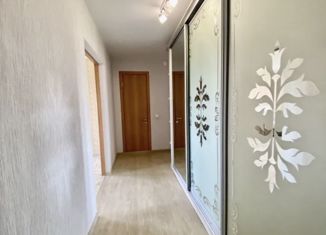 Продажа 2-комнатной квартиры, 64 м2, Ачинск, 5-й микрорайон, 54