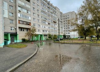 Продам трехкомнатную квартиру, 61.5 м2, Ярославская область, улица Лебедева, 3