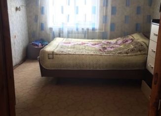 Продается трехкомнатная квартира, 54.5 м2, село Шарлык, Советская улица, 44