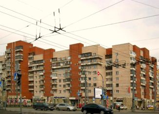 Продам трехкомнатную квартиру, 63 м2, Санкт-Петербург, Ленинский проспект, 118, метро Ленинский проспект