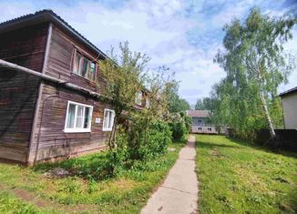 Продажа трехкомнатной квартиры, 53 м2, Киров, улица МОПРа, 7А