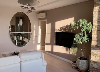 Продаю трехкомнатную квартиру, 83 м2, Москва, 1-й Нагатинский проезд, 11к3, метро Нагатинская