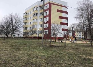 Продается двухкомнатная квартира, 43 м2, поселок Батрацкая Дача, Центральная улица, 5
