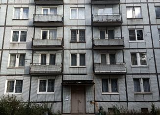 Продаю 2-ком. квартиру, 47.1 м2, поселок Котово, улица Кирова, 5