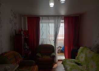 Продажа двухкомнатной квартиры, 42.5 м2, Канаш, микрорайон Восточный, 20