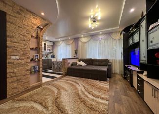 Продам четырехкомнатную квартиру, 80 м2, Ставрополь, улица Бруснева, 2/3, микрорайон № 19