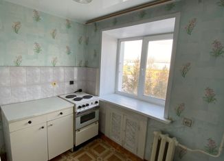 Продам 1-ком. квартиру, 32.3 м2, поселок городского типа Инской, Энергетическая улица, 2