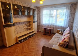 Продам 2-комнатную квартиру, 51.2 м2, Большой Камень, улица Приморского Комсомола, 31