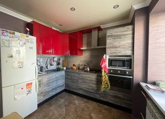 Продаю двухкомнатную квартиру, 54.2 м2, село Лопатино, Николаевский проспект, 46