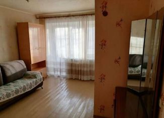 Сдам в аренду 1-ком. квартиру, 35 м2, Екатеринбург, улица Куйбышева, 181