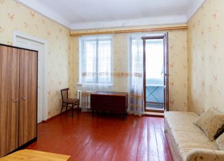 Продаю 2-комнатную квартиру, 44.3 м2, посёлок Берёзовый, Декоративная улица, 10