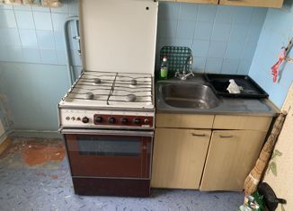 Продам 1-комнатную квартиру, 30 м2, Новомосковск, улица Мира, 7