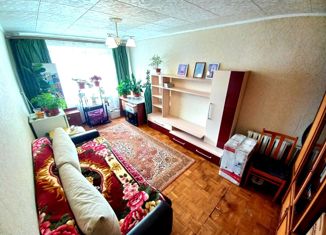 Продаю трехкомнатную квартиру, 67.3 м2, Вилючинск, микрорайон Северный, 16