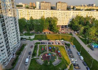 Продаю четырехкомнатную квартиру, 92 м2, Москва, улица Бутлерова, 14к1, метро Калужская