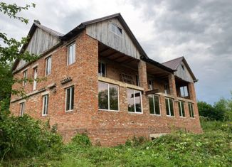 Продается дом, 357 м2, деревня Таратухино, Центральная улица, 1
