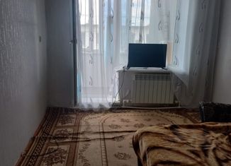Продается 1-ком. квартира, 38 м2, поселок Новоорск, улица Акбауова, 16А