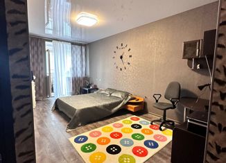 Продам 1-комнатную квартиру, 50 м2, Азов, переулок Некрасова, 33