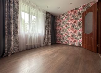 Продам 2-ком. квартиру, 43 м2, село Криуша, Весенняя улица, 3