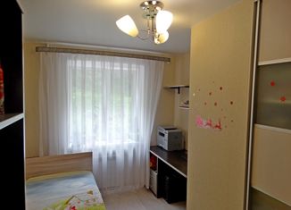 Продается 3-комнатная квартира, 54 м2, Находка, улица Пирогова, 46