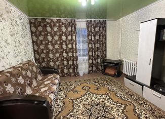 Продажа двухкомнатной квартиры, 43 м2, Менделеевск, улица Химиков, 2