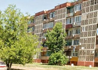 Продажа 2-комнатной квартиры, 55 м2, Элиста, 6-й микрорайон, 12, 6-й микрорайон