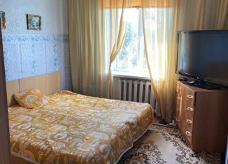 Продажа 3-комнатной квартиры, 69 м2, Кирсанов, микрорайон № 1, 24А