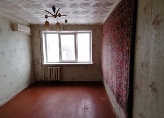 Продам двухкомнатную квартиру, 43.8 м2, Волжский, улица Энгельса, 18