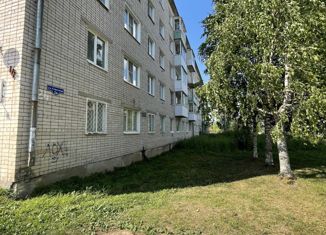 Продам 2-комнатную квартиру, 44.6 м2, поселок Луковецкий, Советская улица, 24