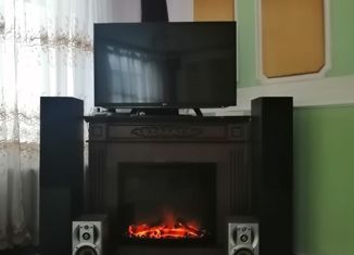 Продаю 2-ком. квартиру, 69.9 м2, Советская Гавань, улица Ленина, 5