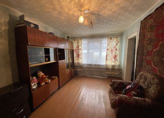 Продаю 3-комнатную квартиру, 53 м2, Кудымкар, улица Сысолетина, 18