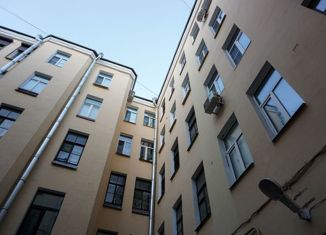 Продаю 5-комнатную квартиру, 139.6 м2, Санкт-Петербург, улица Чехова, 11-13Б, метро Маяковская