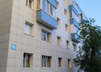 Продается 3-ком. квартира, 56 м2, Республика Башкортостан, улица Салавата, 19/1