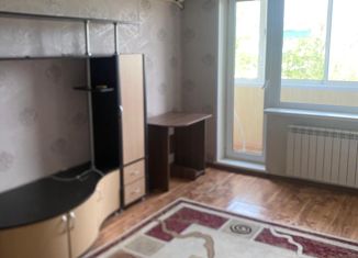 Продам 2-ком. квартиру, 48 м2, Лесозаводск, Пушкинская улица, 52