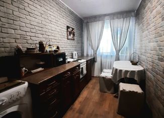 Продам 2-комнатную квартиру, 42 м2, рабочий посёлок Кадуй, улица Энтузиастов, 4