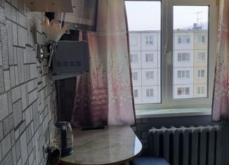 Продам 2-комнатную квартиру, 42.7 м2, Магаданская область, улица Гагарина, 30Б