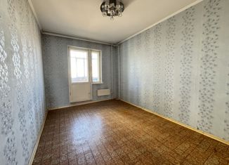 Продажа четырехкомнатной квартиры, 78 м2, Красноярск, улица Воронова, 37