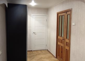 Трехкомнатная квартира на продажу, 42 м2, Краснодар, Центральный округ, улица Курчатова, 10