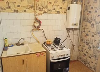 Продаю 2-ком. квартиру, 41.2 м2, Энгельс, 2-й микрорайон, 31