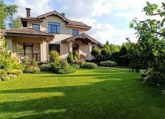 Продается дом, 250 м2, село Жаворонки, Привокзальная площадь