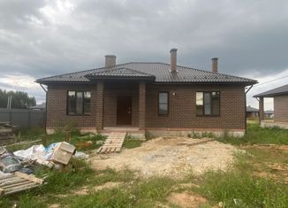 Продам дом, 120 м2, деревня Чернышевка, улица Ульяновская