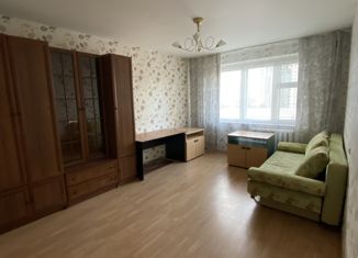 Продается трехкомнатная квартира, 71 м2, Самара, Съездовская улица, 8, метро Гагаринская