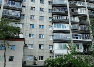 Сдаю двухкомнатную квартиру, 49 м2, Екатеринбург, улица Малышева, 84, улица Малышева