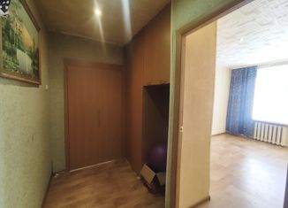 Двухкомнатная квартира на продажу, 42.3 м2, Полевской, улица Челюскинцев, 13