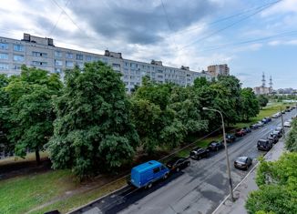 Продам двухкомнатную квартиру, 45.1 м2, Санкт-Петербург, Пловдивская улица, 2, метро Купчино