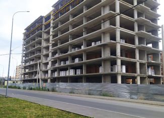 Продаю 2-ком. квартиру, 70.8 м2, Владикавказ, улица Астана Кесаева, 13-й микрорайон