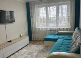 Продаю однокомнатную квартиру, 35 м2, Татарстан, улица Виктора Полякова, 12Б