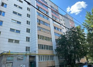 Продам 2-ком. квартиру, 47.8 м2, Татарстан, проспект Ямашева, 104к1