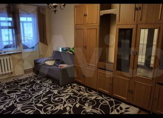 Продаю 2-ком. квартиру, 43.8 м2, Кыштым, улица Интернационала, 103А