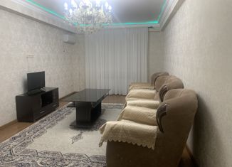 Сдача в аренду 2-комнатной квартиры, 74 м2, Дагестан, улица Сальмана, 102
