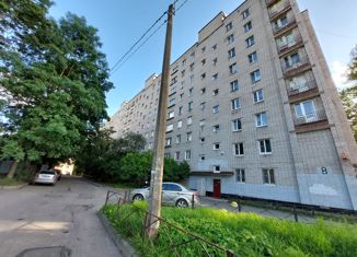 Продажа 3-ком. квартиры, 52 м2, Красное Село, Кингисеппское шоссе, 8